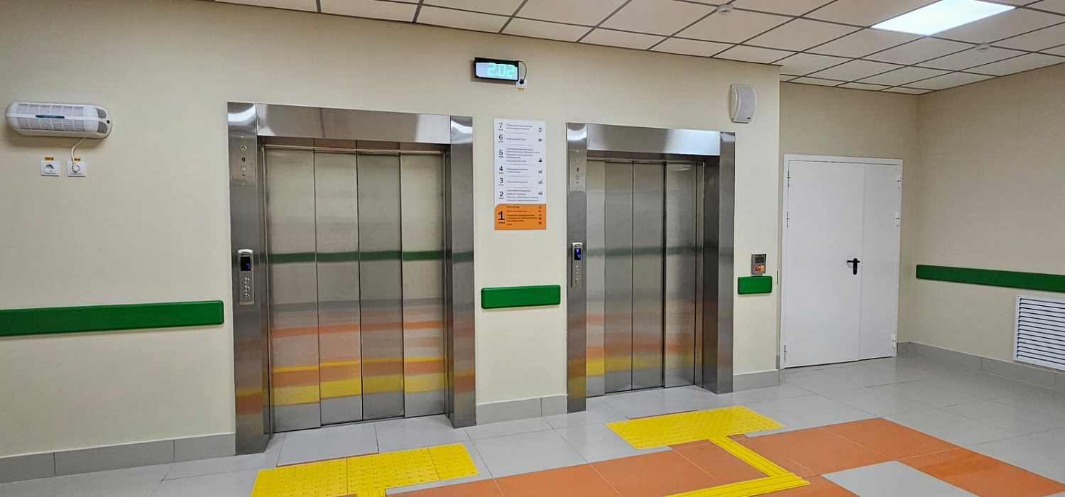 Четыре новых лифта в Республиканском центре онкологии и гематологии установила ГК «Астро-Лифт»